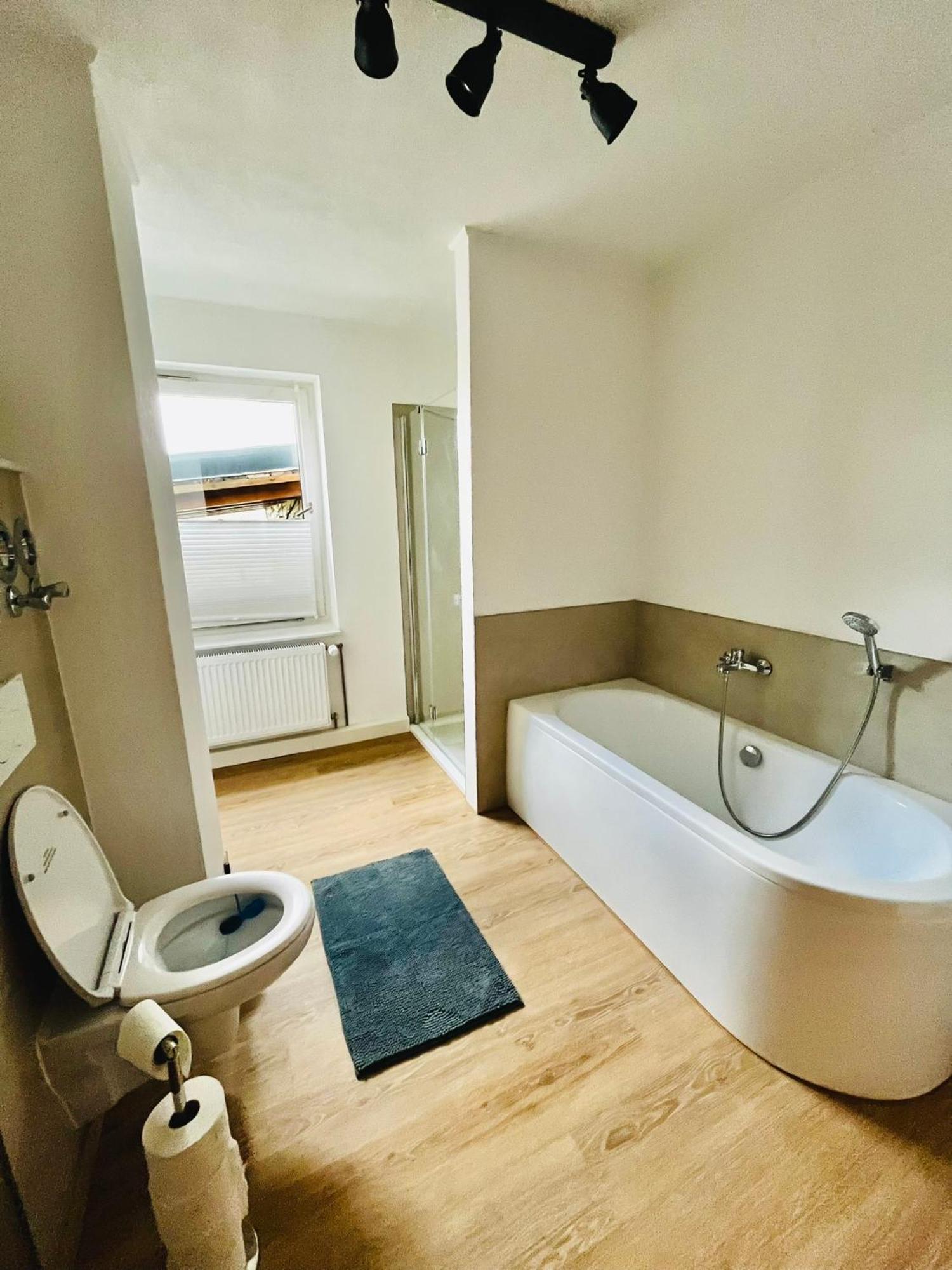 Ferienwohnung Peters 훈펠트 외부 사진